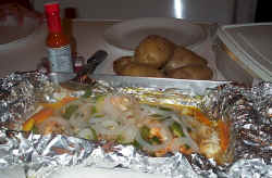 dinner.jpg (109233 bytes)