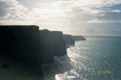 Cliffs5.jpg (39937 bytes)