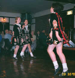 lassie.jpg (35672 bytes)